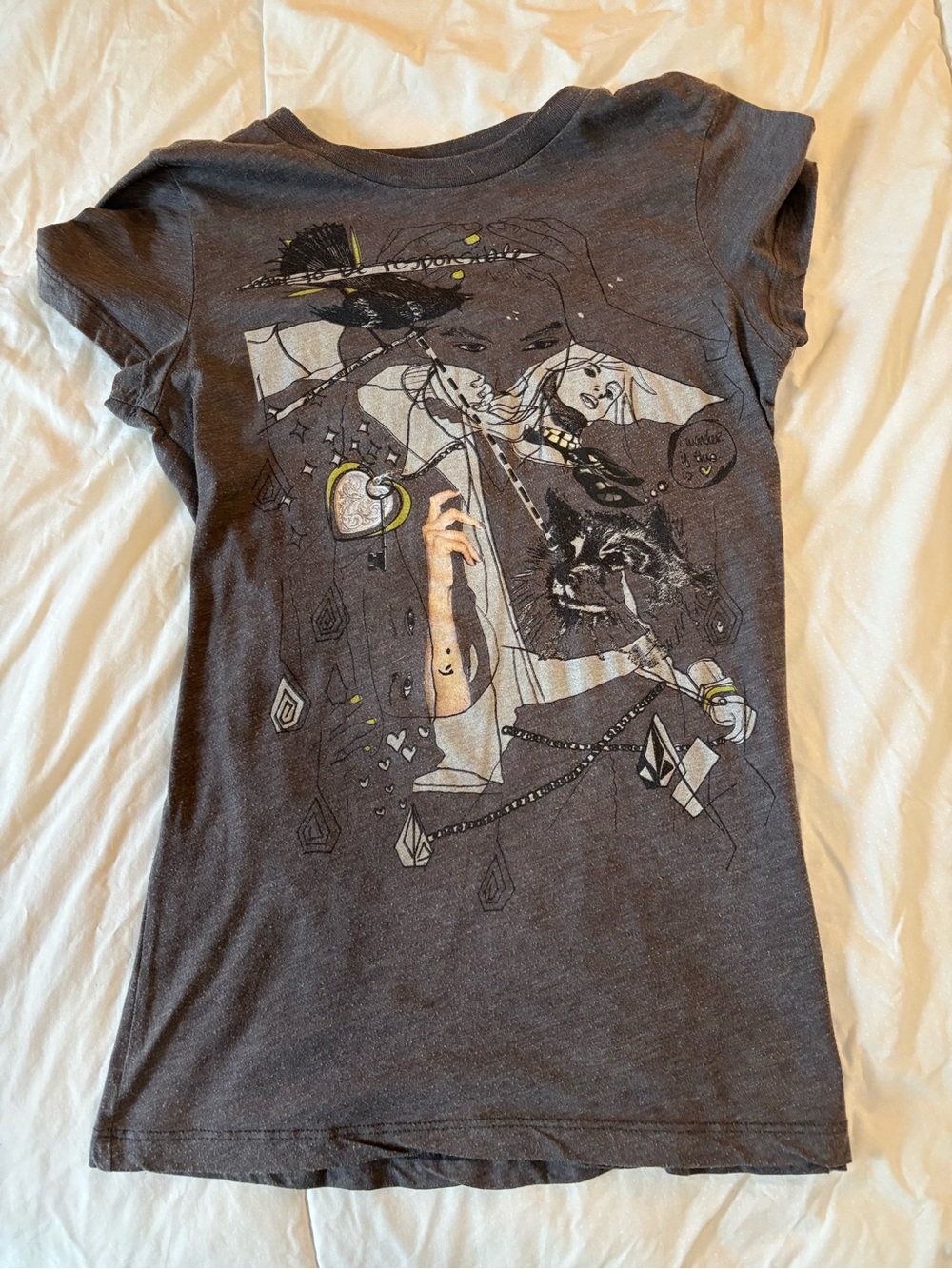 Vintage Volcom Graphic Dark Gray Women's Tee with Illustrated Print